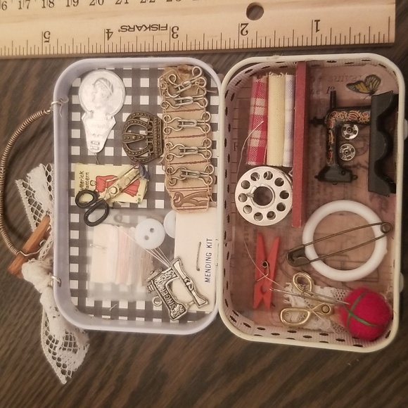 n/a Other - Handcrafted sewing curiousity tin